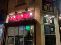 Annies Bar